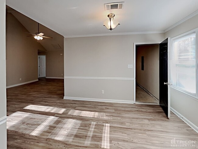 Building Photo - 7213 McTeal Pl