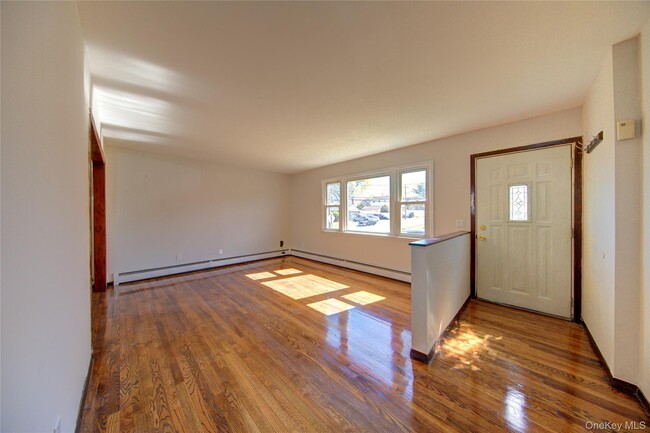 Building Photo - 75 Farnum Blvd