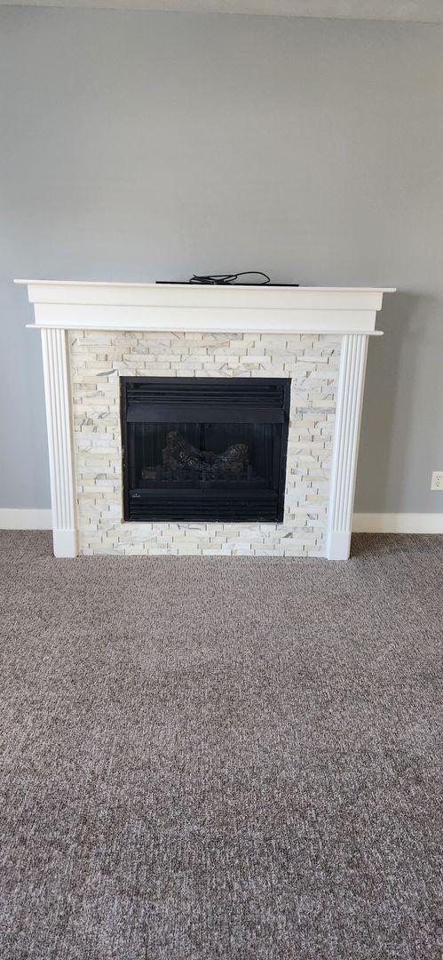 Foto del edificio - Luxury 3 Bedroom Plus Den in Sandy!