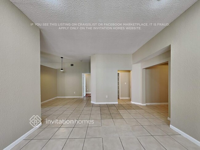 Foto del edificio - 13711 N Garden Cove Cir