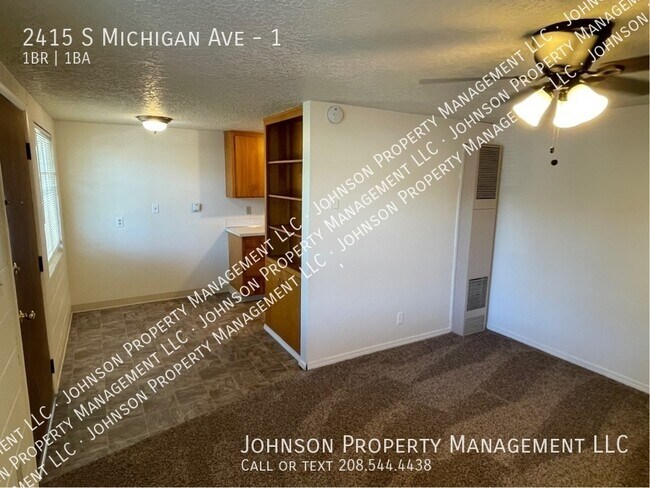 Building Photo - Affordable 1 bedroom with off street parki...