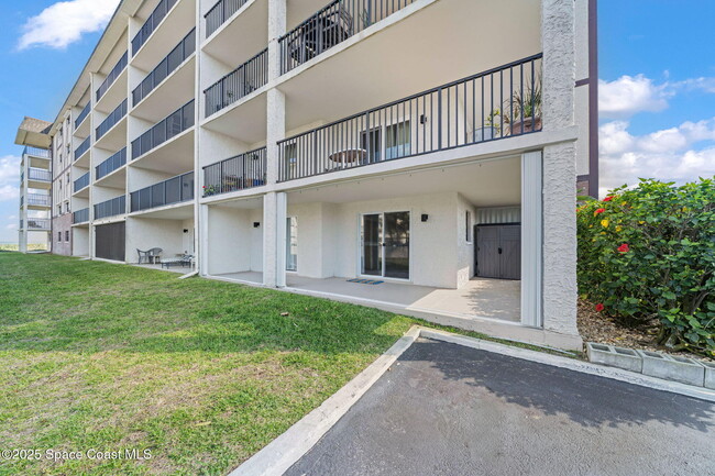 Foto del edificio - 383 N Atlantic Ave
