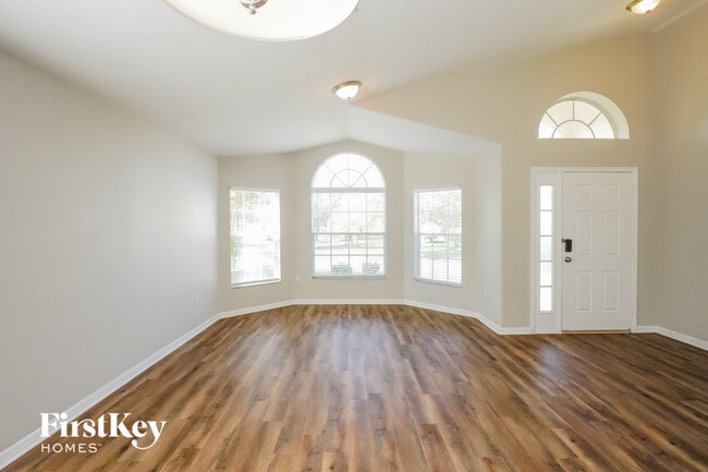 Foto del edificio - 2513 Balmoral Dr