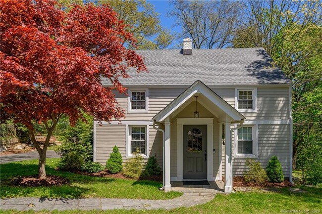 Foto del edificio - 25 Sleepy Hollow Ln