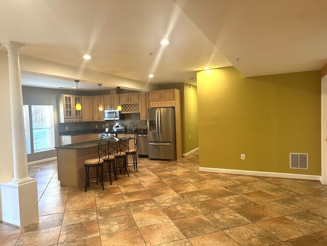 Foto del edificio - 11404 Glenn Dale Ridge Rd