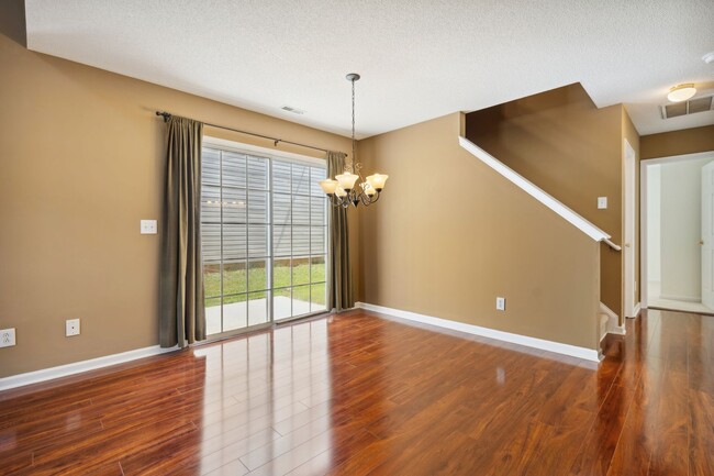 Building Photo - Available Now! 3-bedroom home with off str...