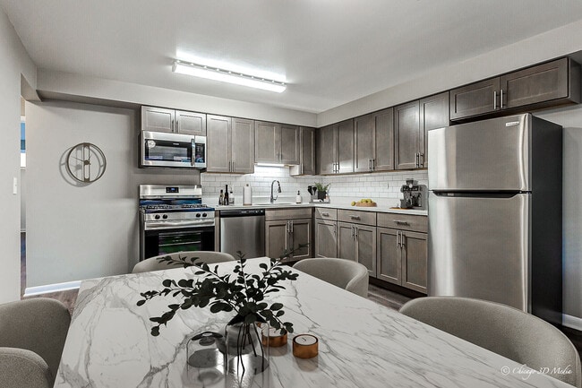 Foto del edificio - 8524-8532 W Gregory St