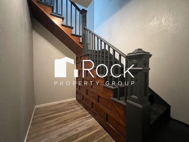 Foto del edificio - 328 N Philadelphia Ave