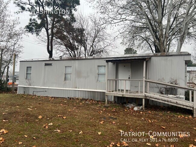 Foto del edificio - 3507 E Washington Ave