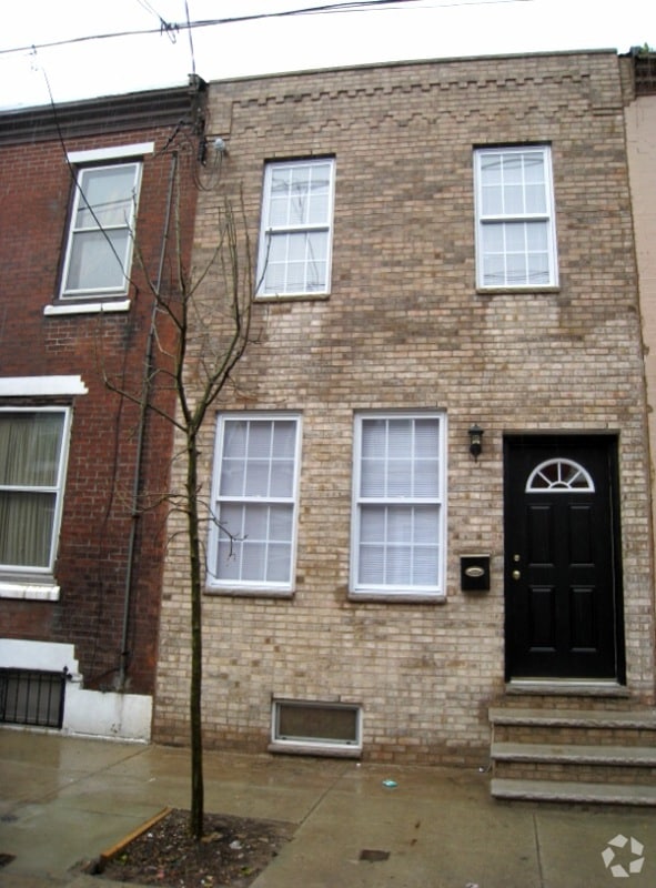 Building Photo - 1512 S Hicks St
