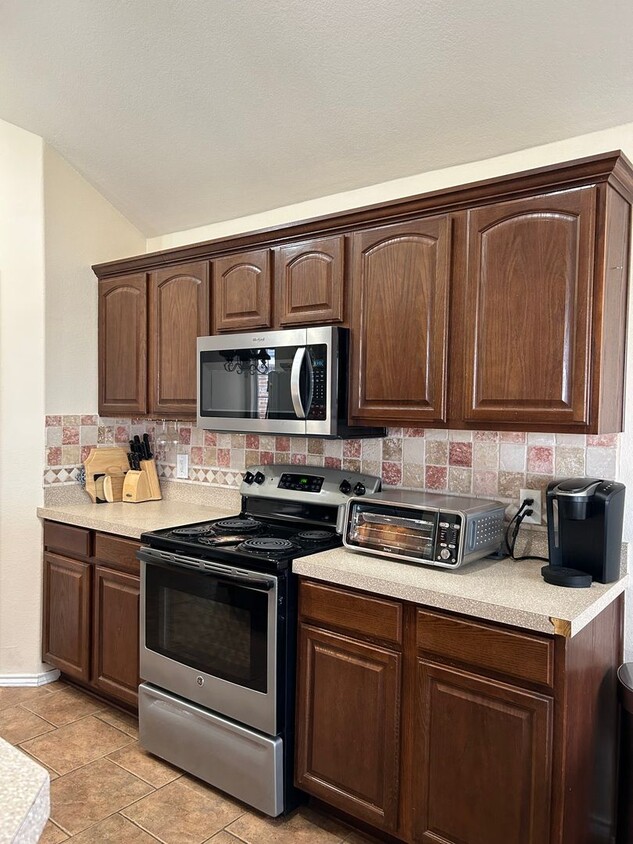 COMING SOON!!! Beautiful Home in Stonegate - COMING SOON!!!  Beautiful Home in Stonegate