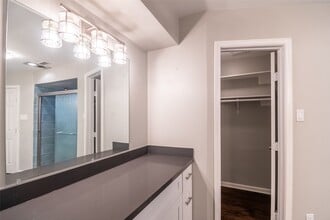 Building Photo - 5607 Court of York