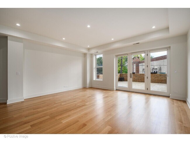 Foto del edificio - 2216 N Lincoln Ave