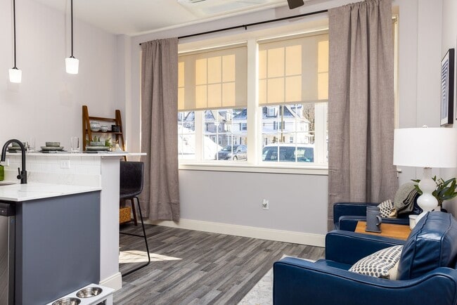 Foto del edificio - The Residence at 1555 Elm