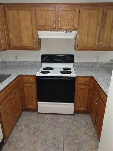 Building Photo - 5200 Wild Horse Ct