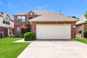 Building Photo - 5717 Fathom Dr