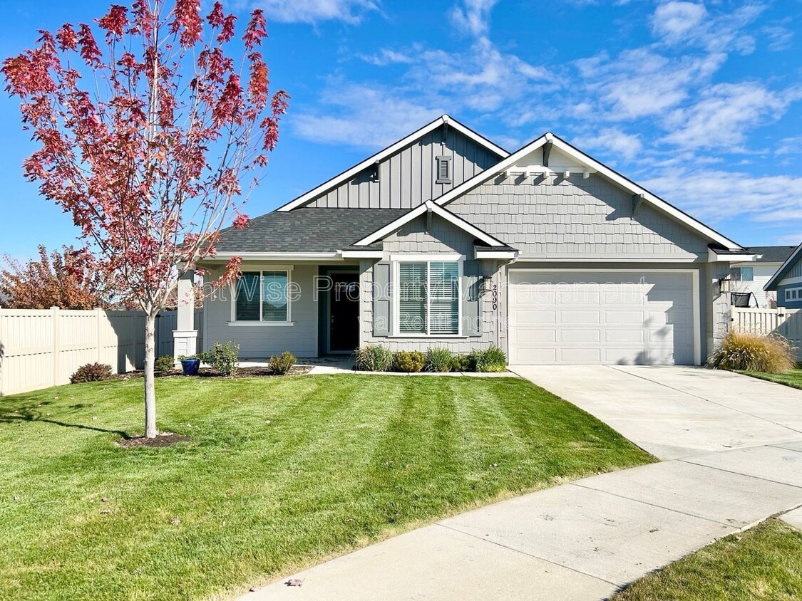 Foto principal - 2090 N Banjo Ct