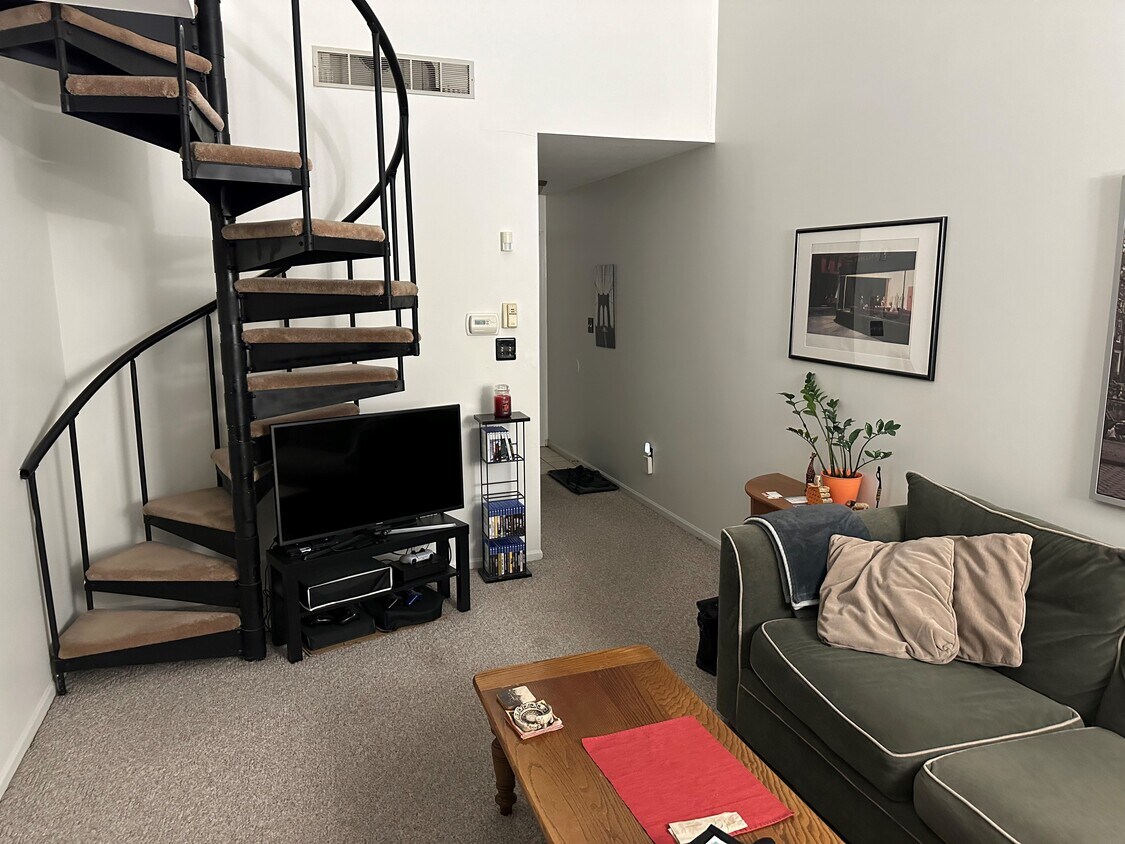 117 Tavistock Rd, Cherry Hill, NJ 08034 Condo for Rent in Cherry Hill