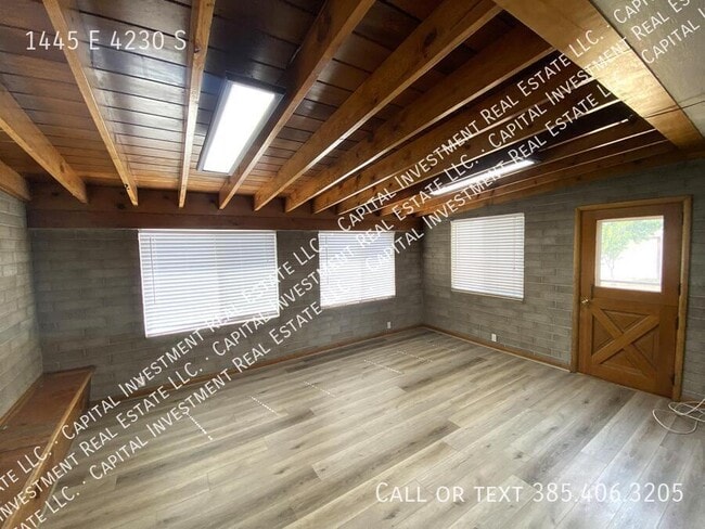 Building Photo - 1445 E 4230 S