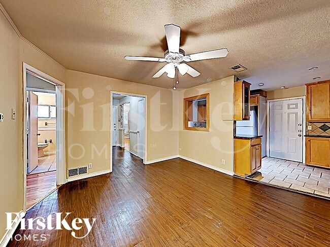 Building Photo - 13630 Onyx Ln