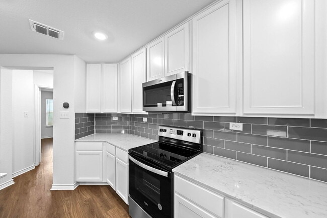 Foto del edificio - Step Into Luxury Living
