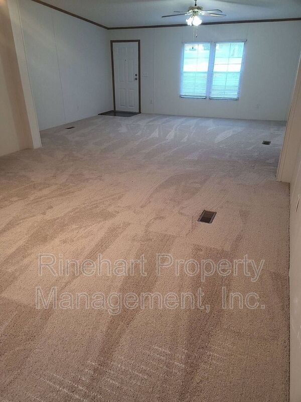 Building Photo - 2321 Cyrus Dr