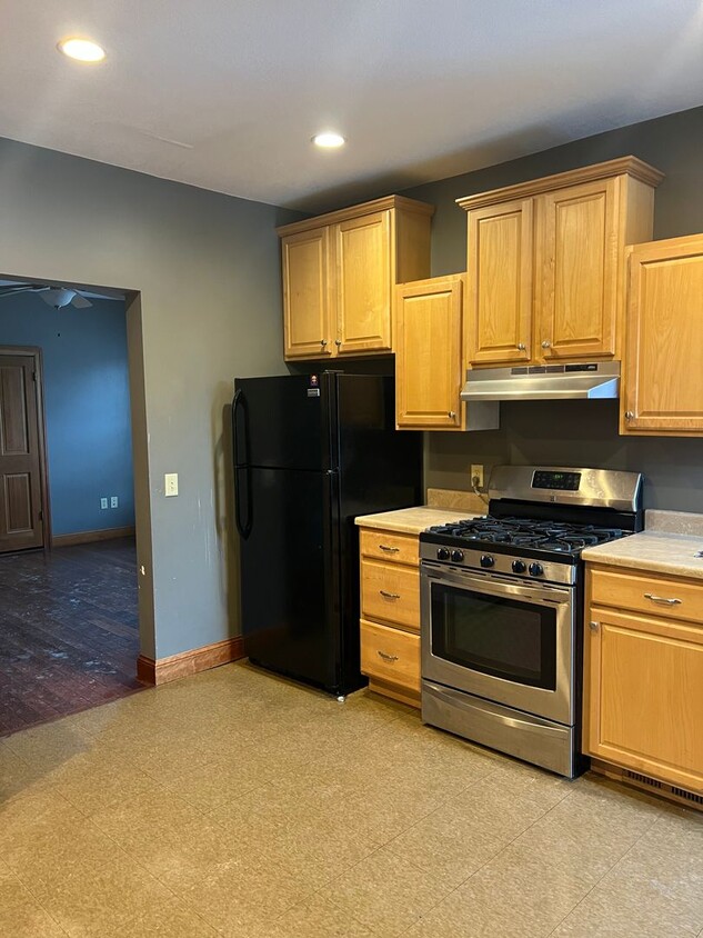 Foto principal - 314 13th Ave NE