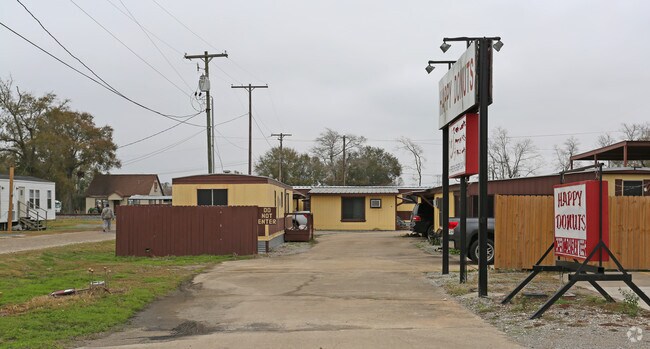 Building Photo - 3410 N Twin City Hwy