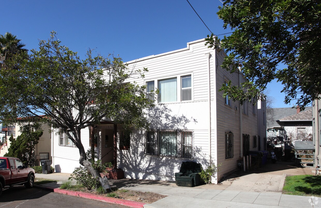 Building Photo - 2220-2226 E St