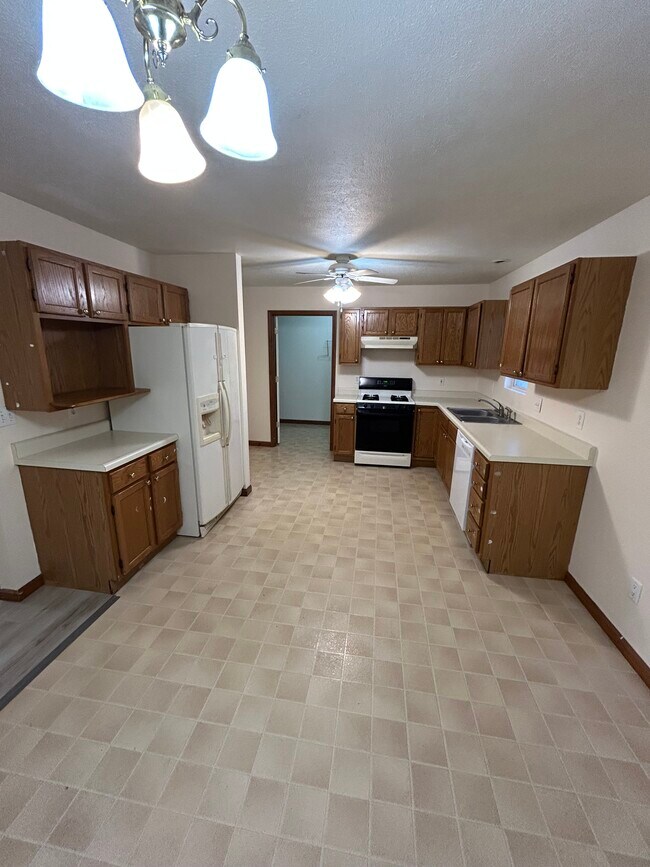 Foto del edificio - 303 N 4th St