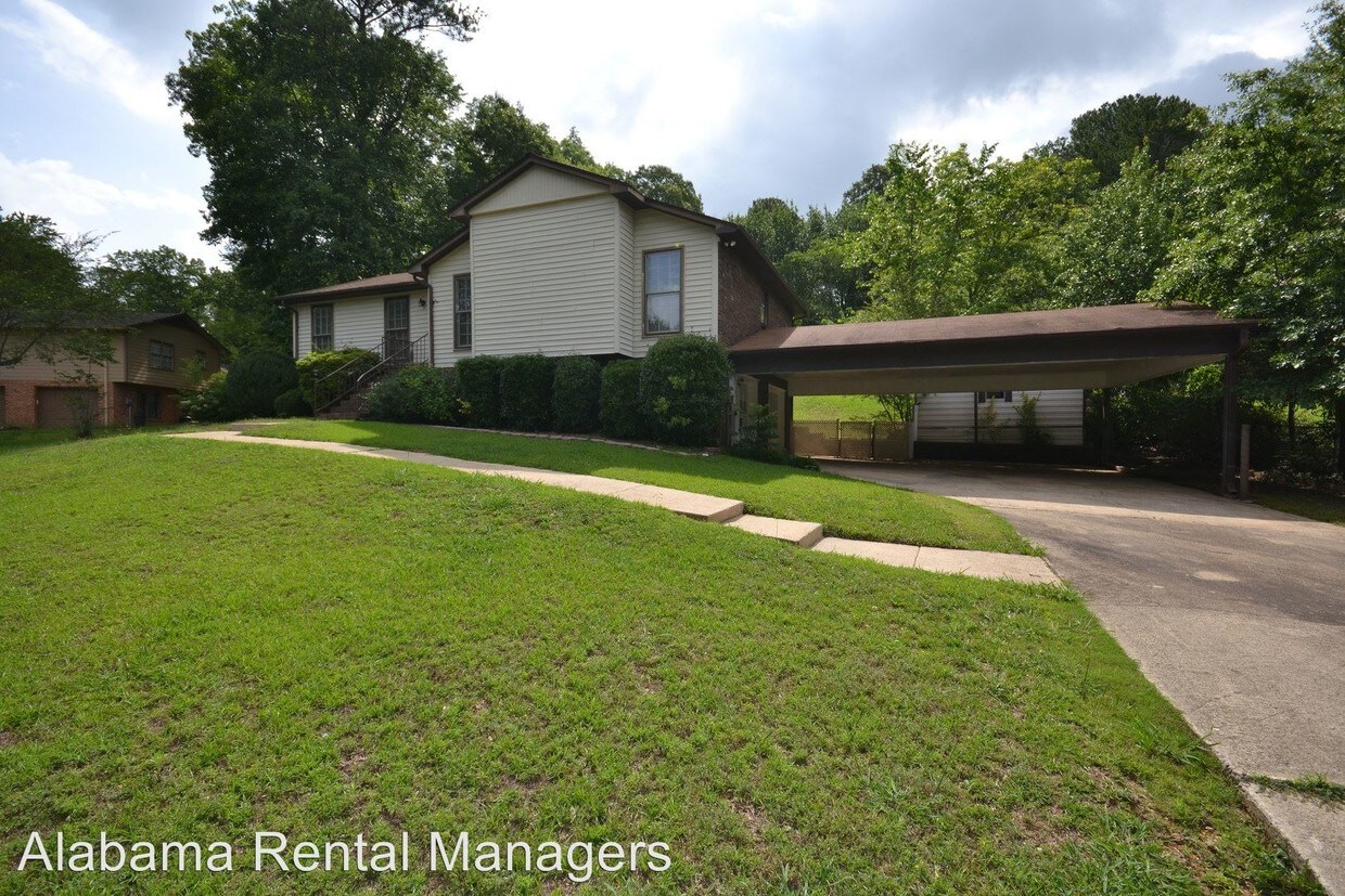 Primary Photo - 2133 Vicki Dr