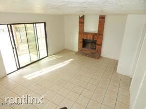 Building Photo - 6 br, 3 bath House - 7548 S Via Hermosa