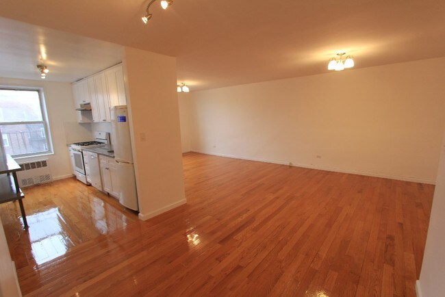 Building Photo - 9944 67th Rd