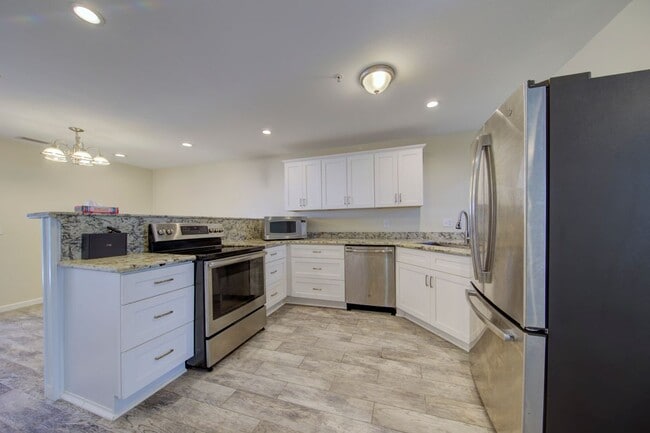 Building Photo - 2502 US-98