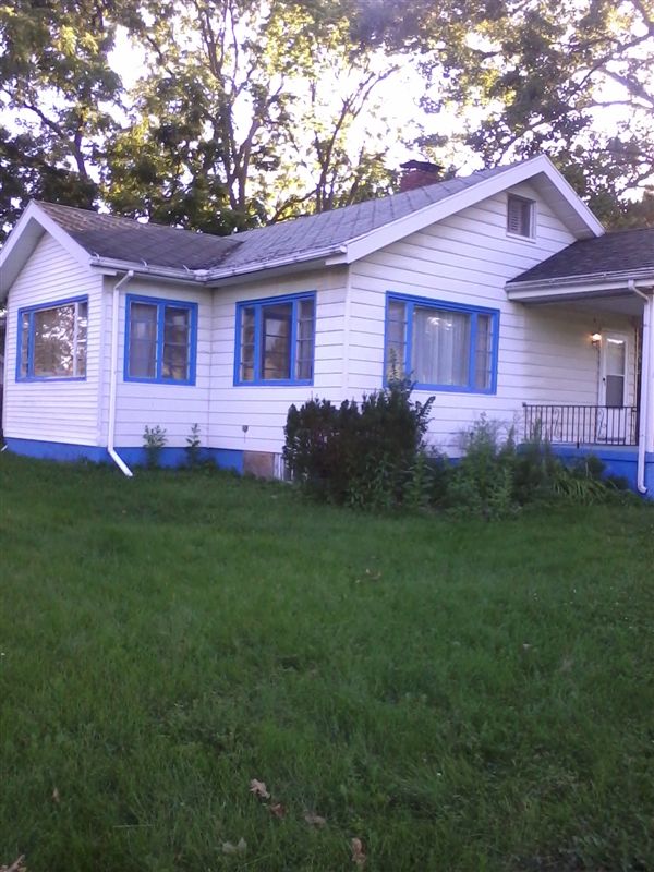 1601 Welch Blvd, Flint, MI 48504 House for Rent in Flint, MI