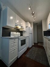 Building Photo - 14004 26 St NW