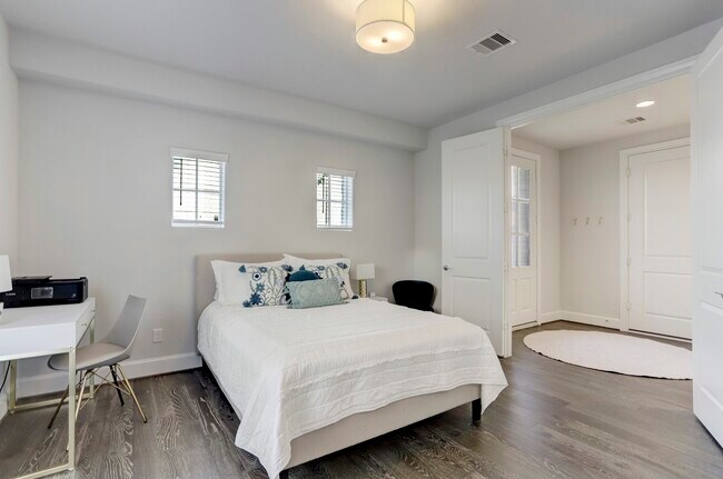 Building Photo - 2727 Dolce Oaks Dr