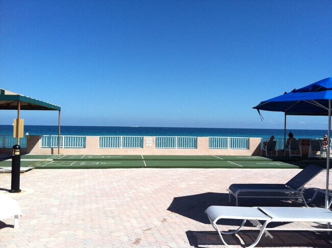 Foto del edificio - 3180 S Ocean Dr