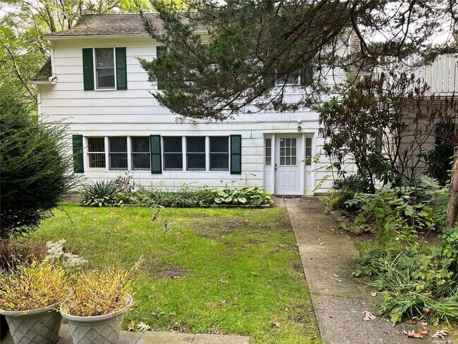 Building Photo - 2350 Cedar Swamp Rd
