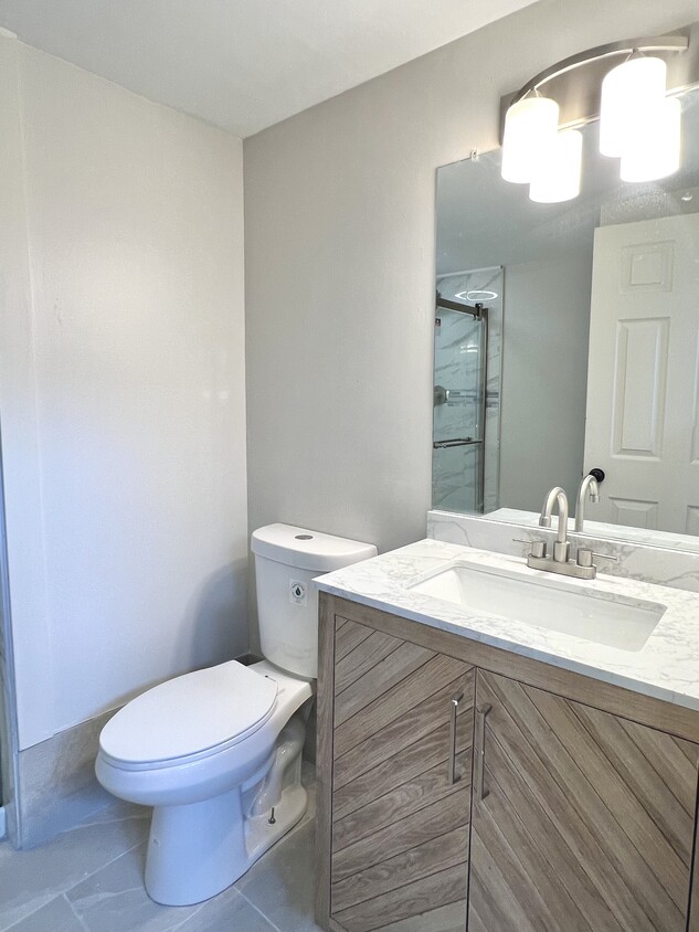 Bathroom - 456 Bingaman St