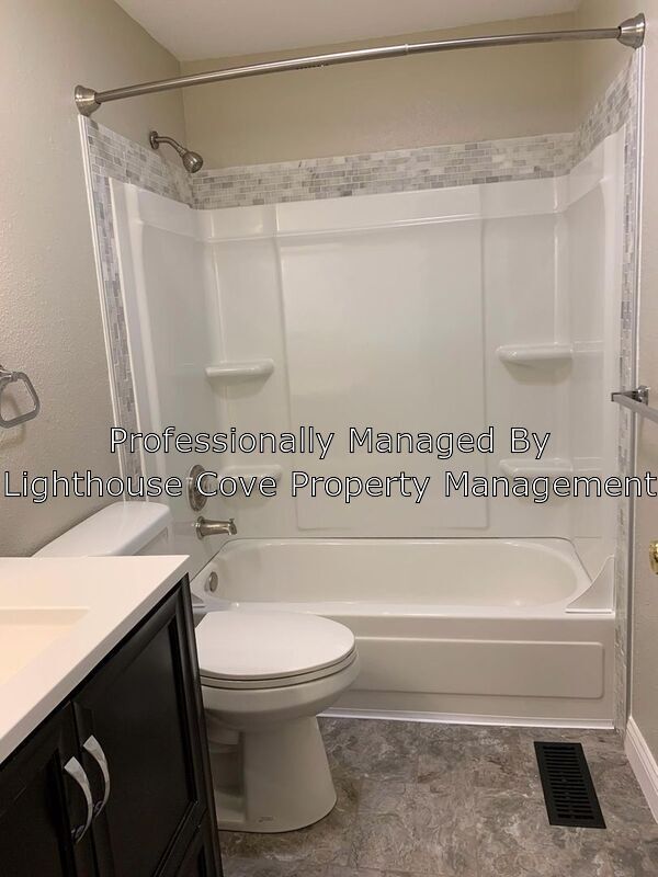 Foto del edificio - 6917 Bridlevale Blvd NW