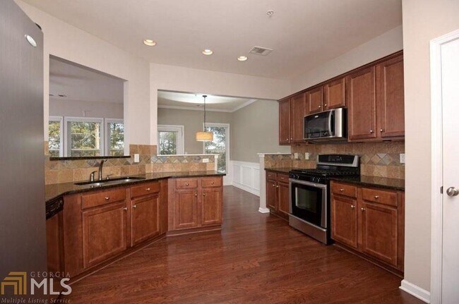 Foto del edificio - 1612 Caswell Pkwy
