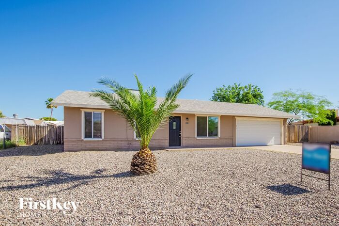 Foto principal - 1512 W Grovers Ave