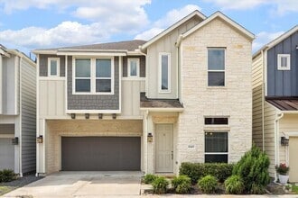 Building Photo - 10407 Quiet Courtyard Rd