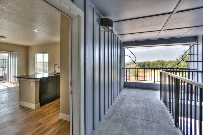 Foto del edificio - 303 W Prospect Rd