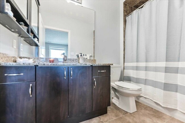 Photo du bâtiment - 7400 Markham Rd