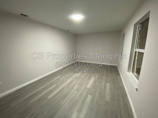 Foto del edificio - 4644 Huckleberry Cove