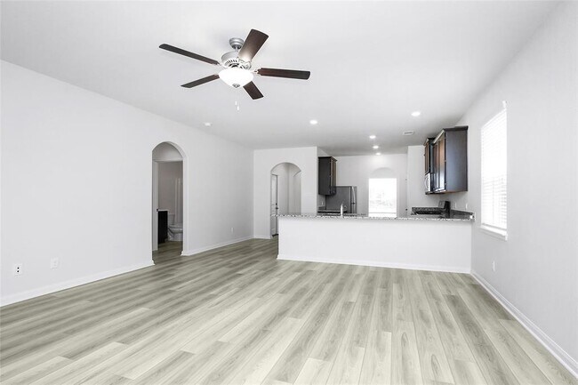 Building Photo - 456 Lone Rider Dr