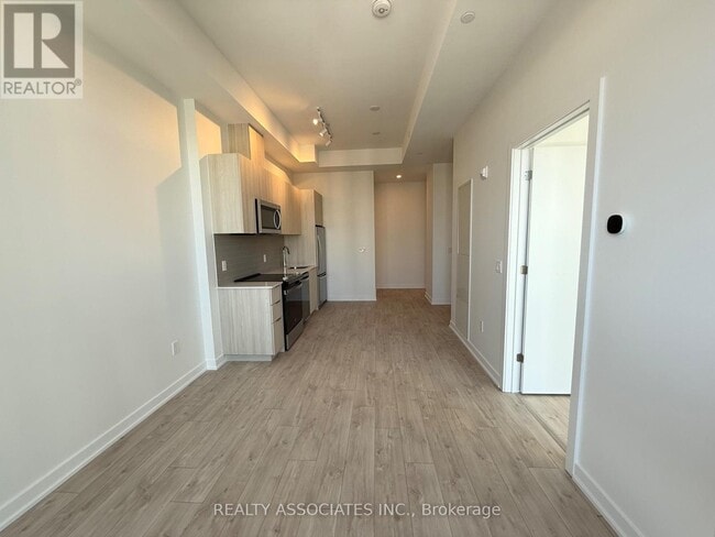 Building Photo - 750 Whitlock Ave