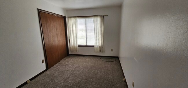 BEDROOM - 114 Murray Hill Rd